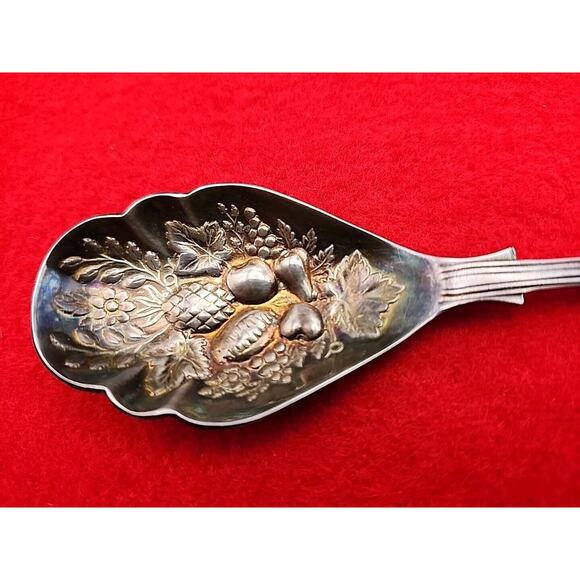 Vtg S.G. England EPNS A-1 Silver-Plate Kings Sugar Serving Spoon Pineapple Grape - Picture 2 of 7